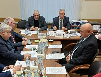 Члены Президиума Ассоциации «РАДОР» обсудили актуальные изменения в отраслевом законодательстве и ситуацию в дорожном хозяйстве субъектов